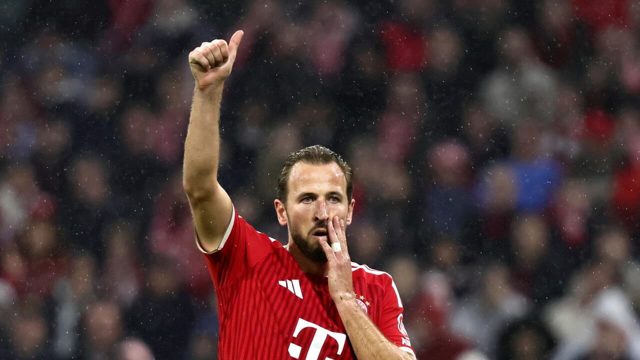 Pallone d'oro: Kane tra i favoriti, 'non ci penso, è difficile"