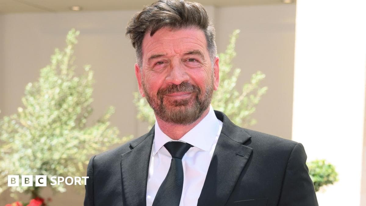 TV presenter Knowles buys stake in Cornish Pirates