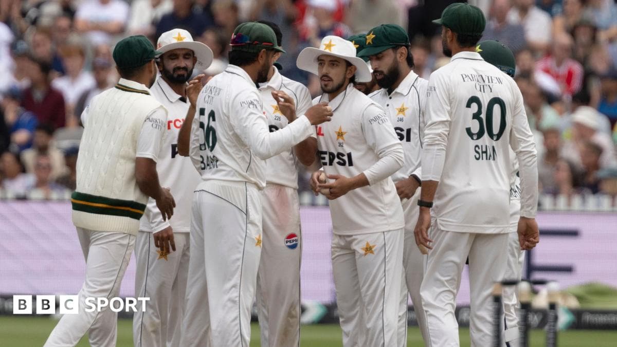 Pakistan investigate 'discipline and conduct' on England tour