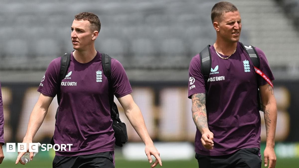 Carse needs time away, says 'good mate' Brook