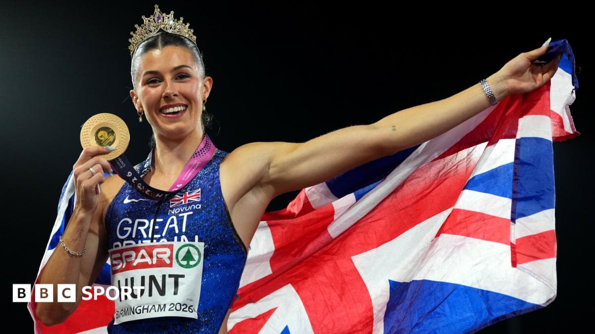 Hunt surges to 200m glory to win second European gold