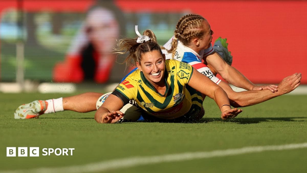 Poor England suffer another Australia humiliation