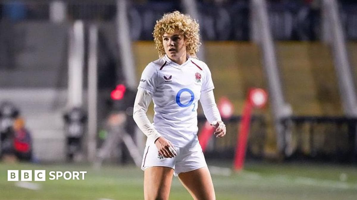 Red Roses make six changes but Kildunne on bench again