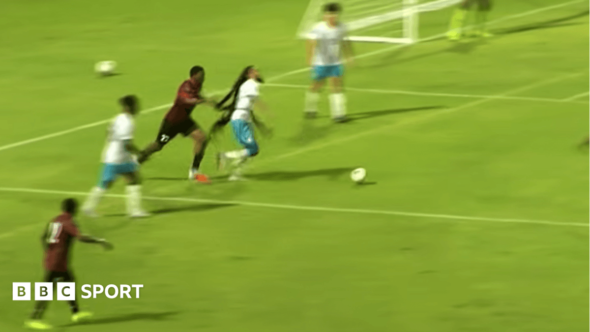 Two players sent off for pulling rival's dreadlocks