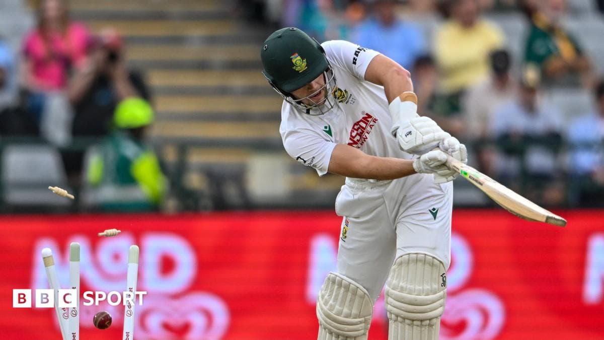 Australia fight back to keep Cummins out of unwanted club... for now