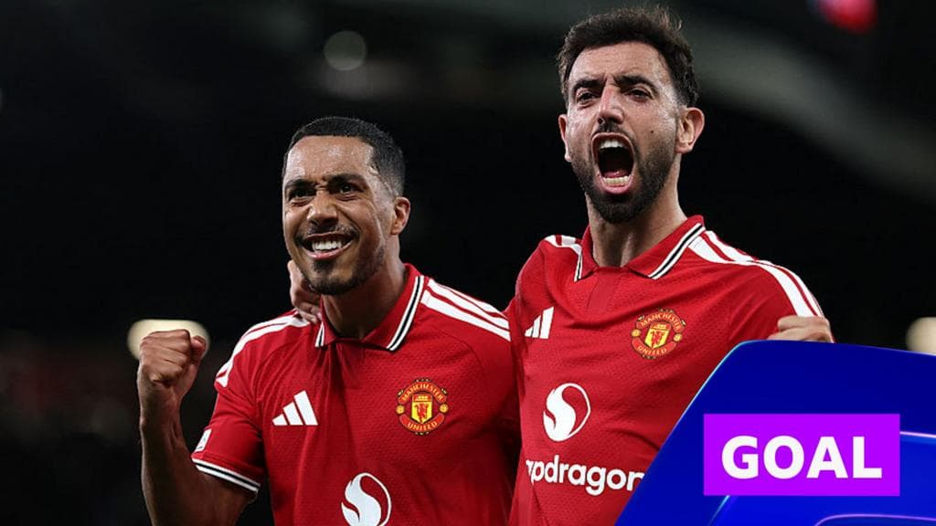 Fernandes finishes off brilliant move to double Man Utd lead