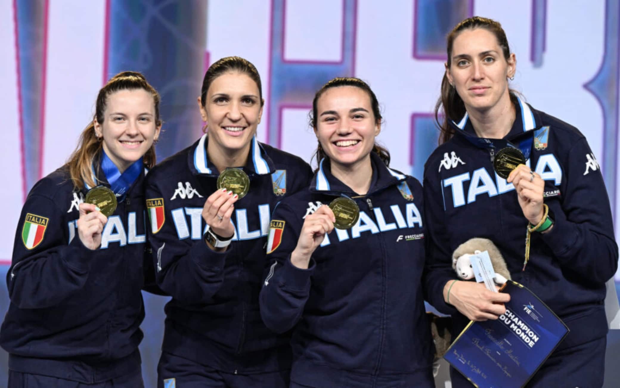 Fioretto, trionfo azzurro ad Hong Kong: l'Italia del Dream Team è sul tetto del mondo