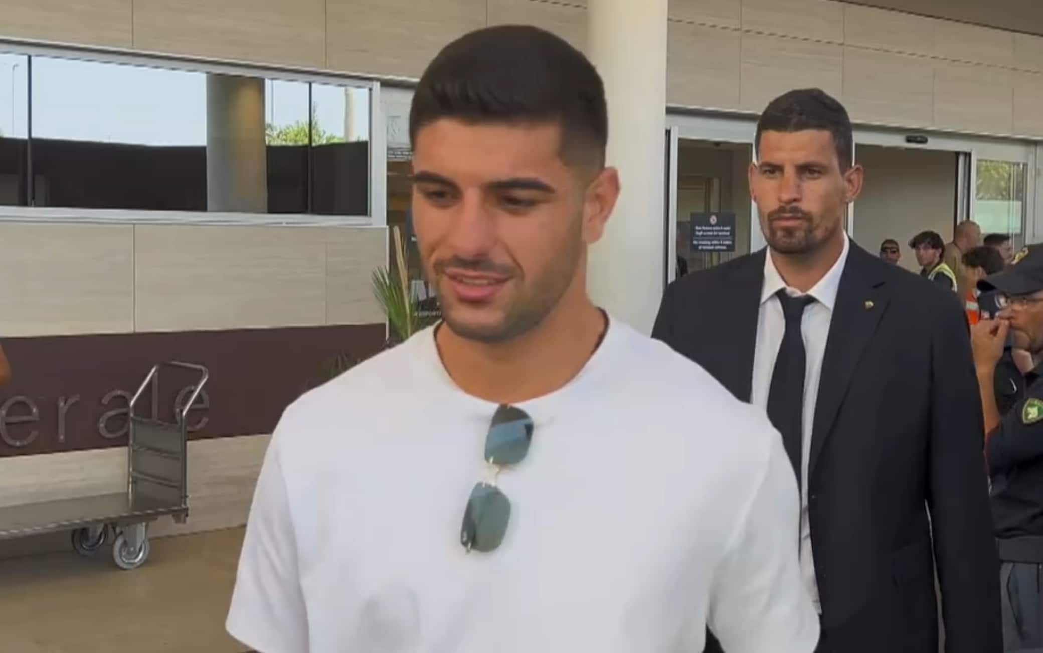 Roma, Koulierakis è arrivato in città: le prime immagini. VIDEO