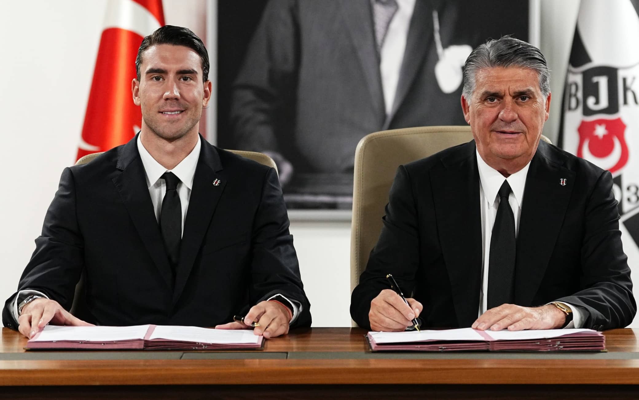 Mercato estero, gli acquisti ufficiali estivi: Vlahovic al Besiktas, è ufficiale