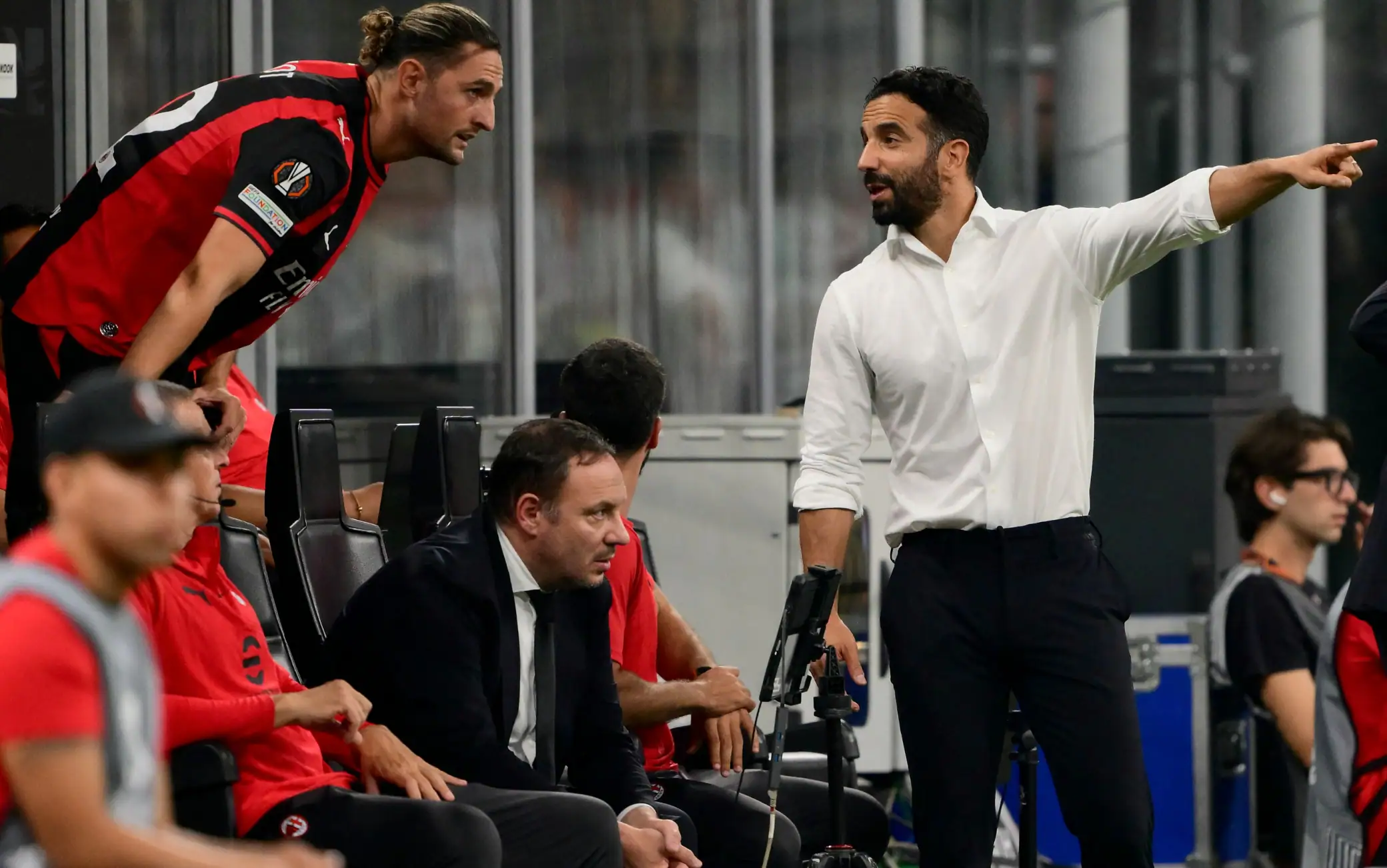 Milan col Benfica senza personalità: si riparta dai leader. VIDEO COMMENTO