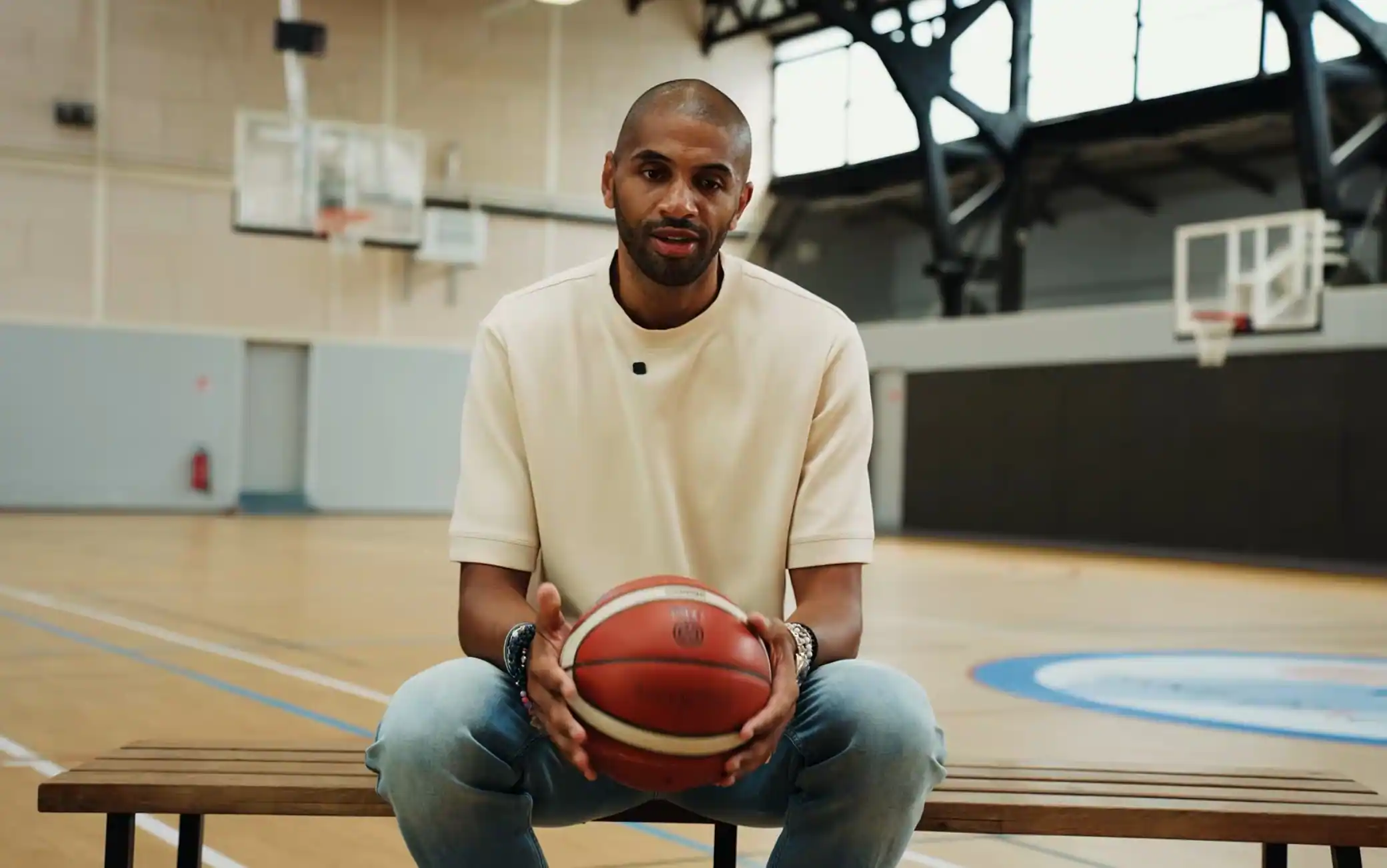 NBA, Nicolas Batum dice basta: annuncia il ritiro dopo 18 stagioni. VIDEO