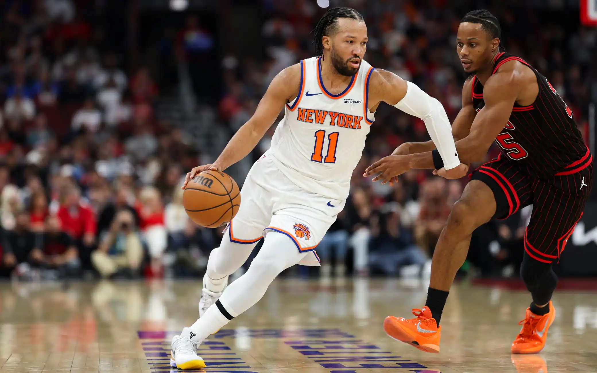 NBA, Brunson torna a trascinare i Knicks: 38 punti e vittoria in volata a Chicago. VIDEO