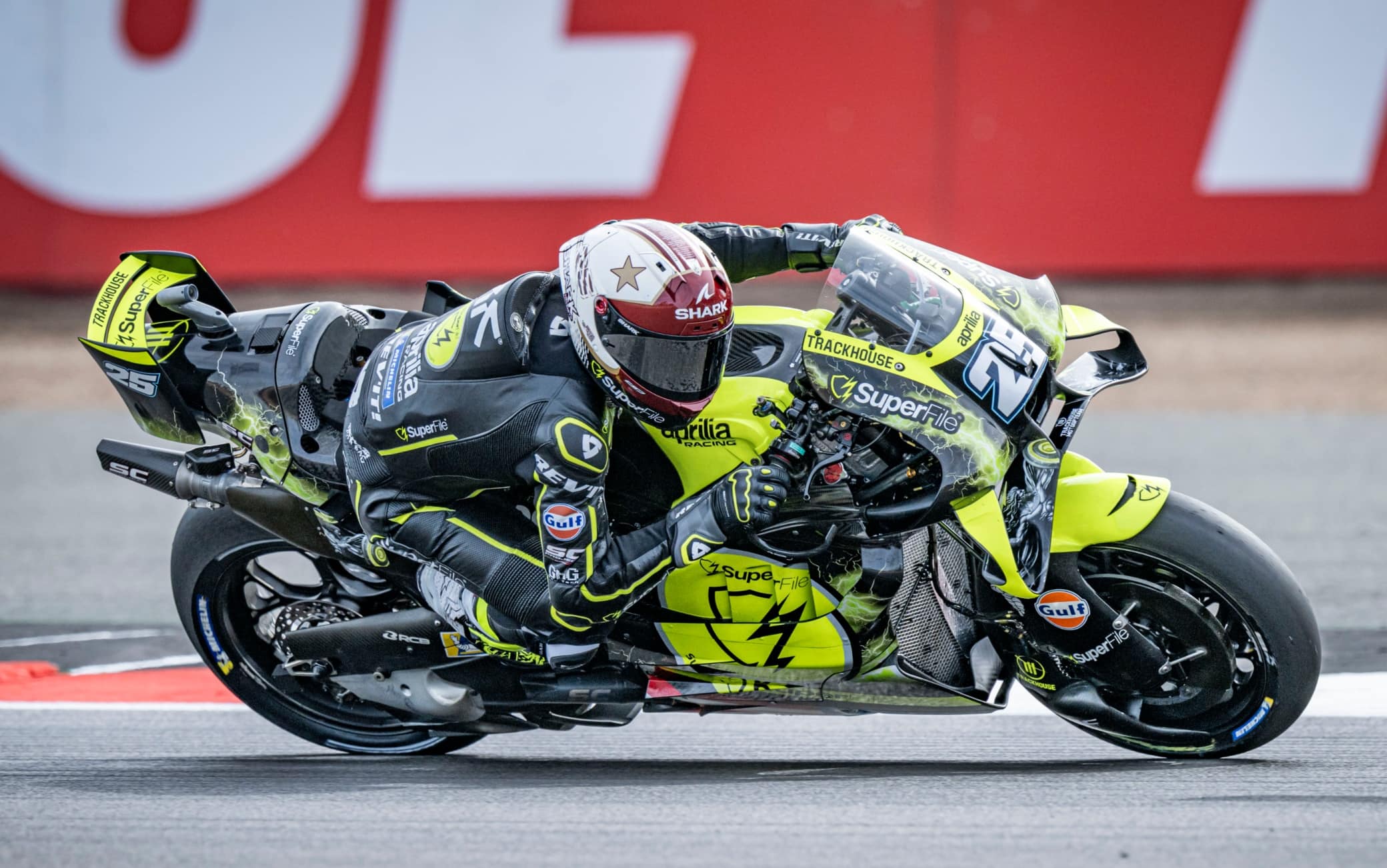 MotoGP oggi, la diretta LIVE della gara del GP Silverstone