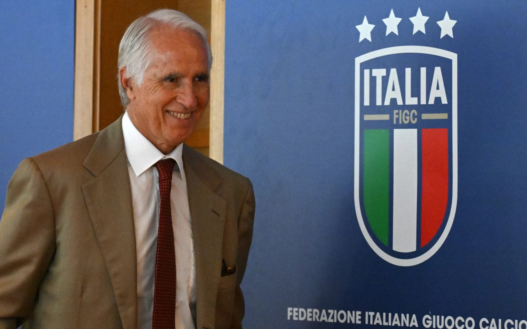 Italia, Malagò a Coverciano: "Agli Azzurri ho parlato di fiducia e ottimismo"