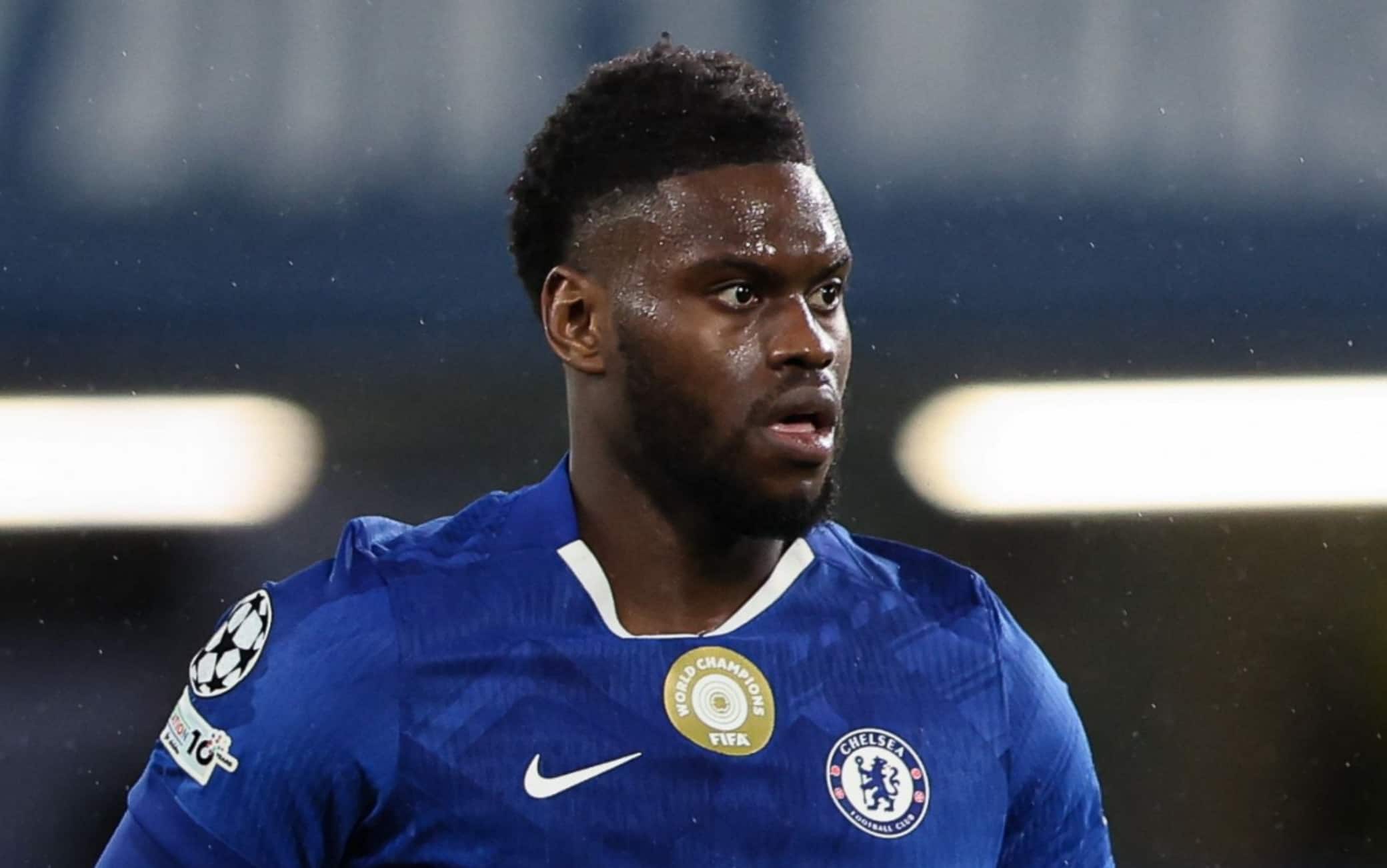 Napoli-Badiashile, c'è ancora distanza con il Chelsea