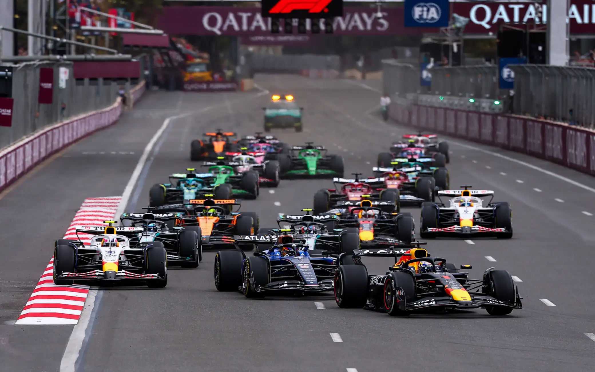 F1, GP Baku: gli orari e perché la gara si corre sabato