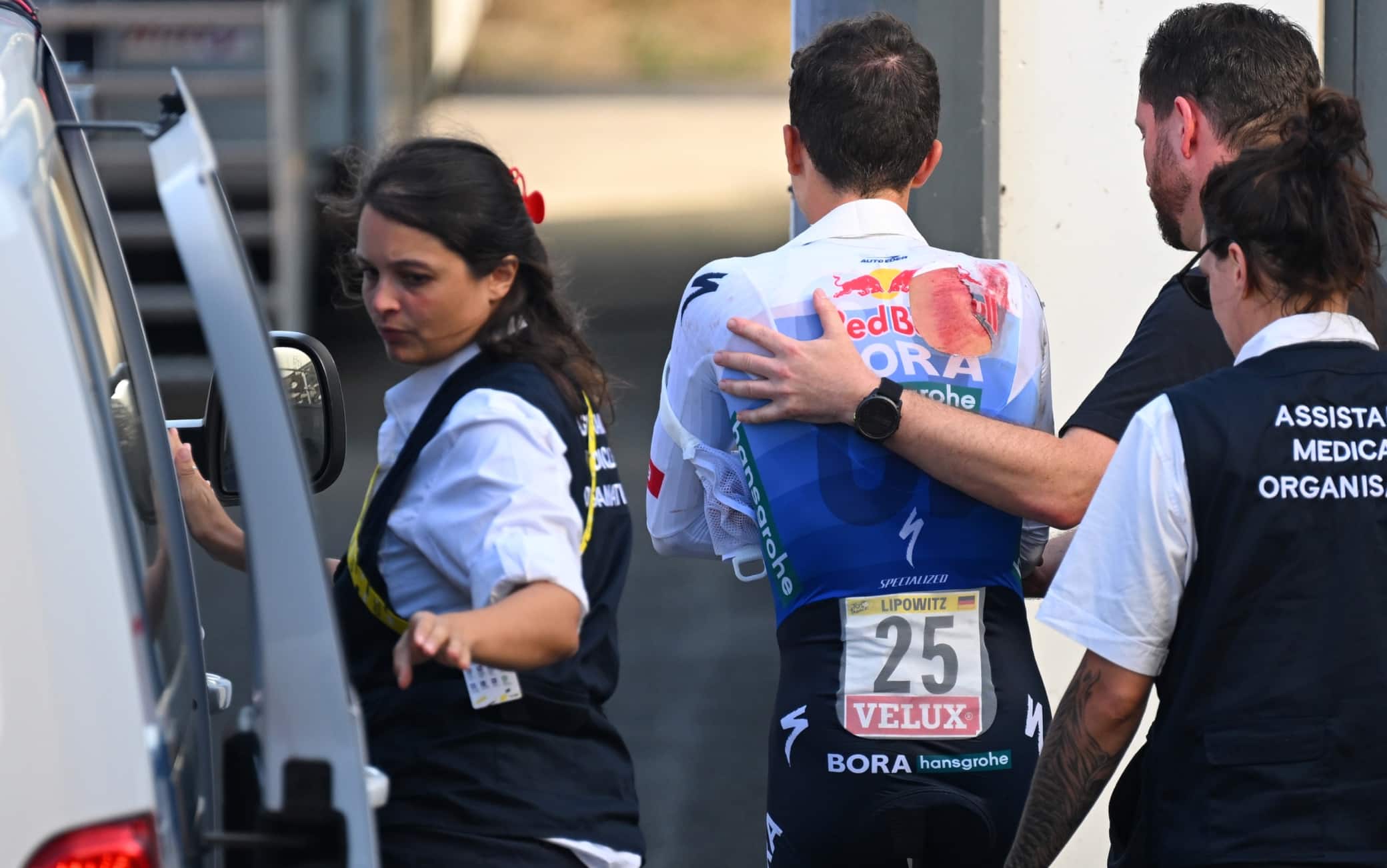 Tour de France: squadre, corridori partecipanti e ritirati: out Lipowitz