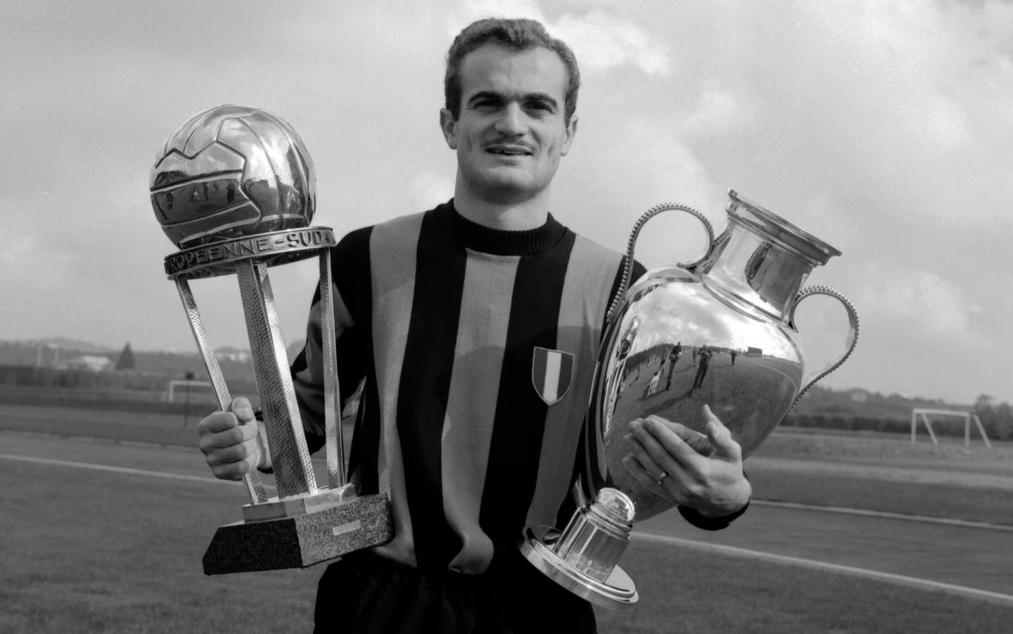 È morto Sandro Mazzola, il grande 'baffo' che il calcio non dimenticherà