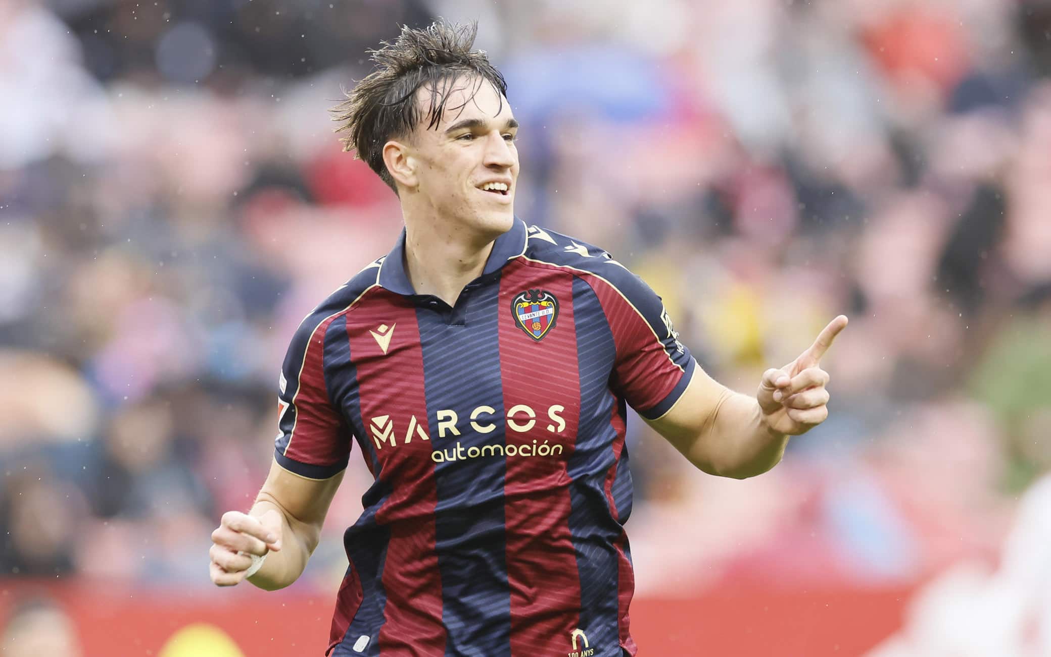 Lazio, occhi su Espí: il talento del Levante interessa per l'attacco