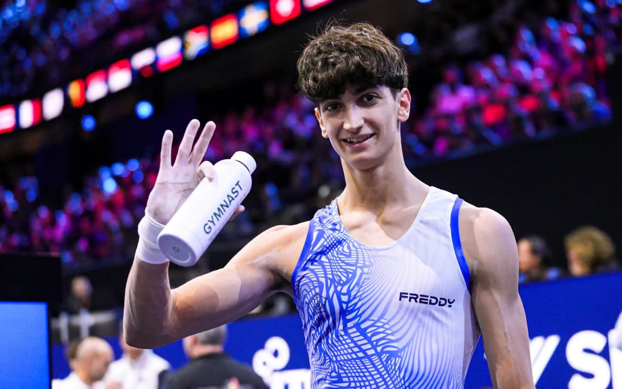 Mondiali ginnastica artistica, Gabriele Targhetta d’argento nel cavallo con maniglie