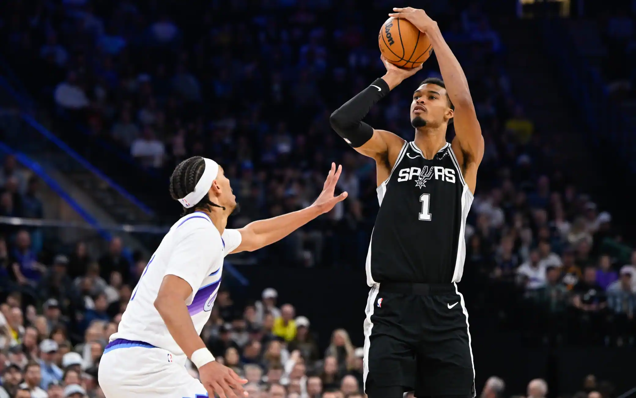 NBA, per battere i Jazz serve un super Wemby: 36 punti e 14 rimbalzi contro Utah. VIDEO