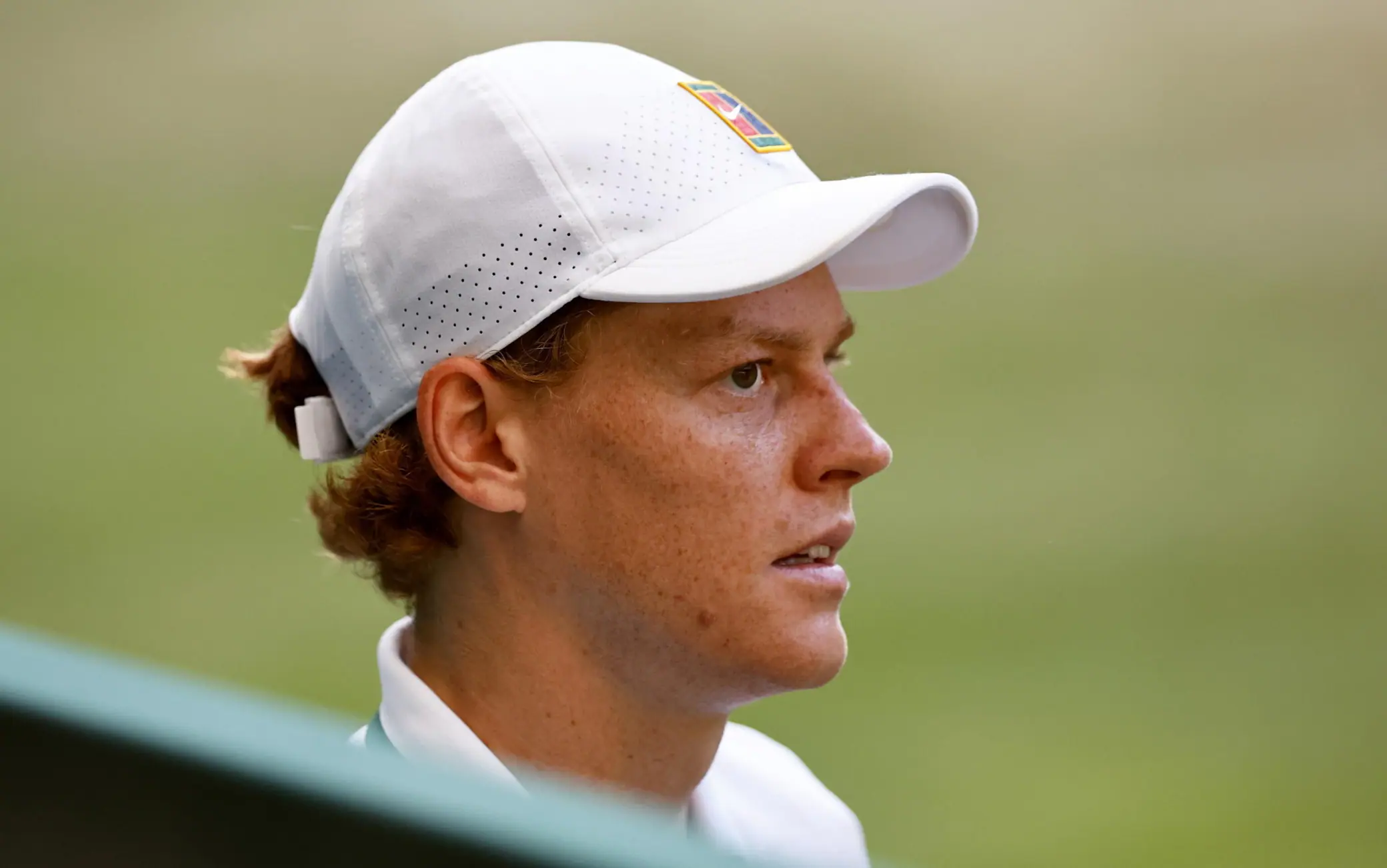 Jannik Sinner si ferma per infortunio, torna nel 2027: annuncio e news di oggi