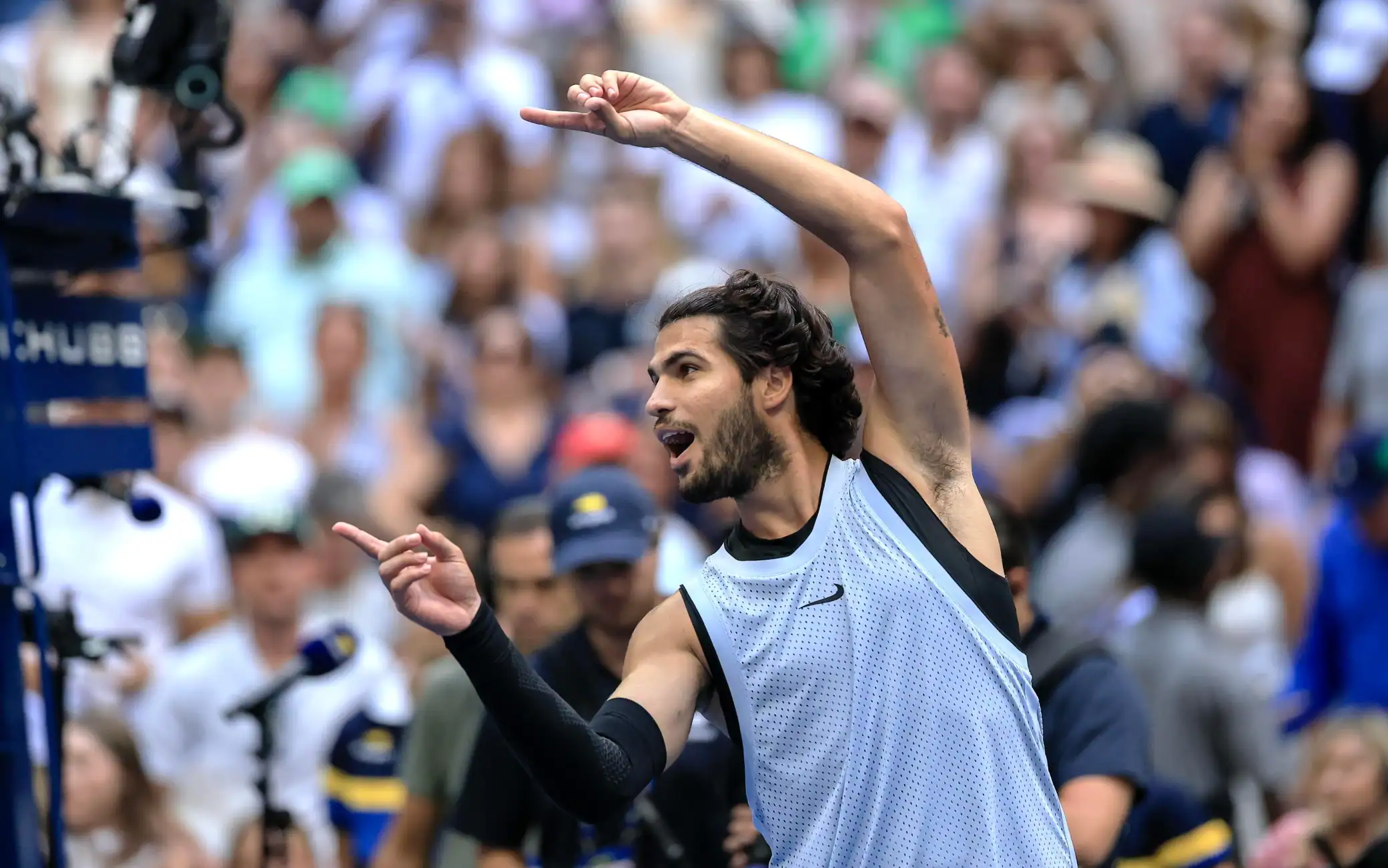 US Open, Alcaraz vince ed esulta mimando la 'Danza della Fusione' di Dragon Ball. FOTO