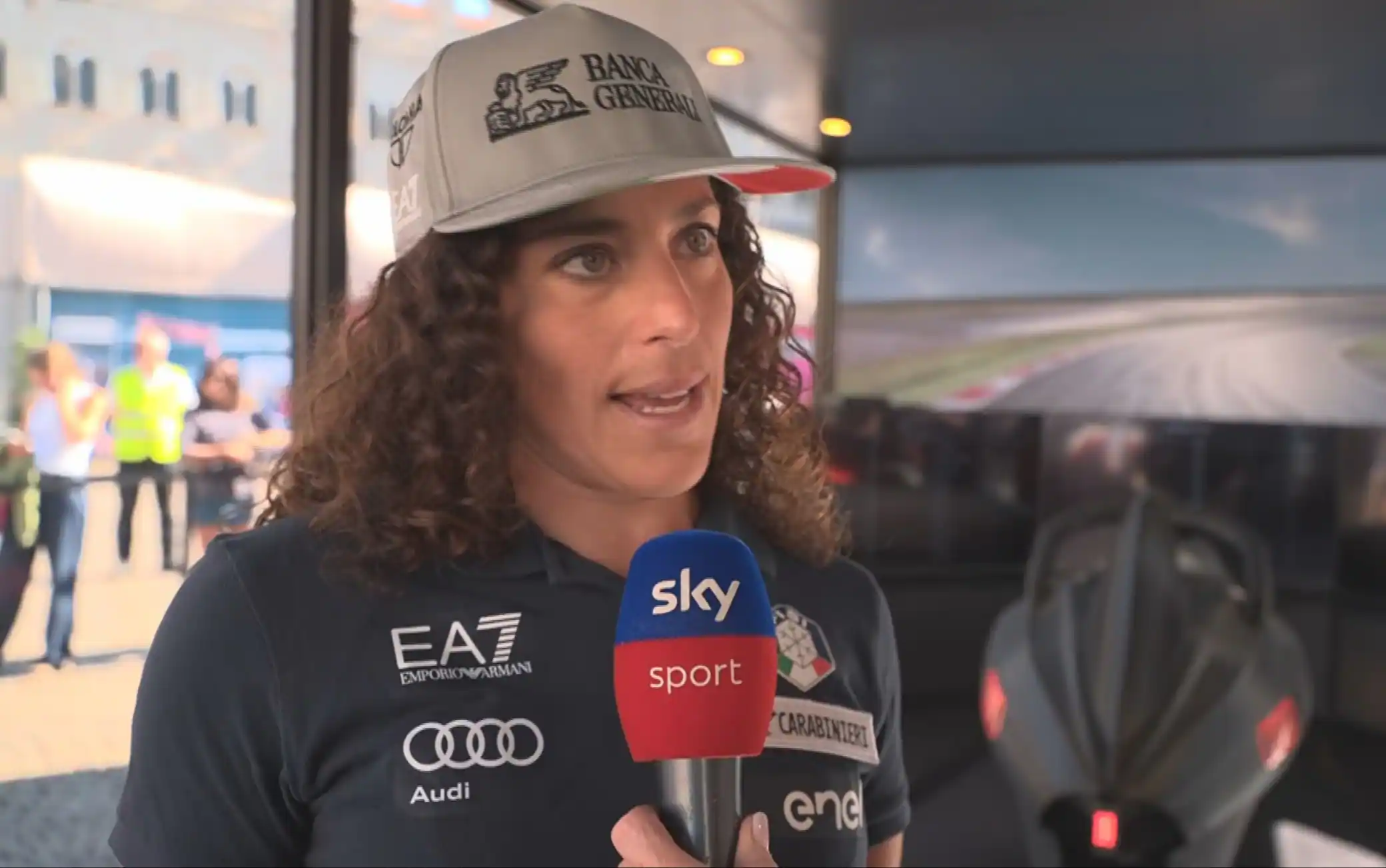 Federica Brignone: "Inizio a stare meglio, ma per gli sci serve tempo". VIDEO