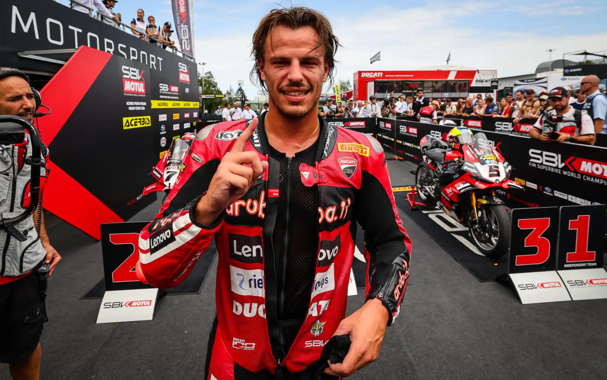 Superbike, Bulega campione del mondo: è il secondo italiano dopo Biaggi