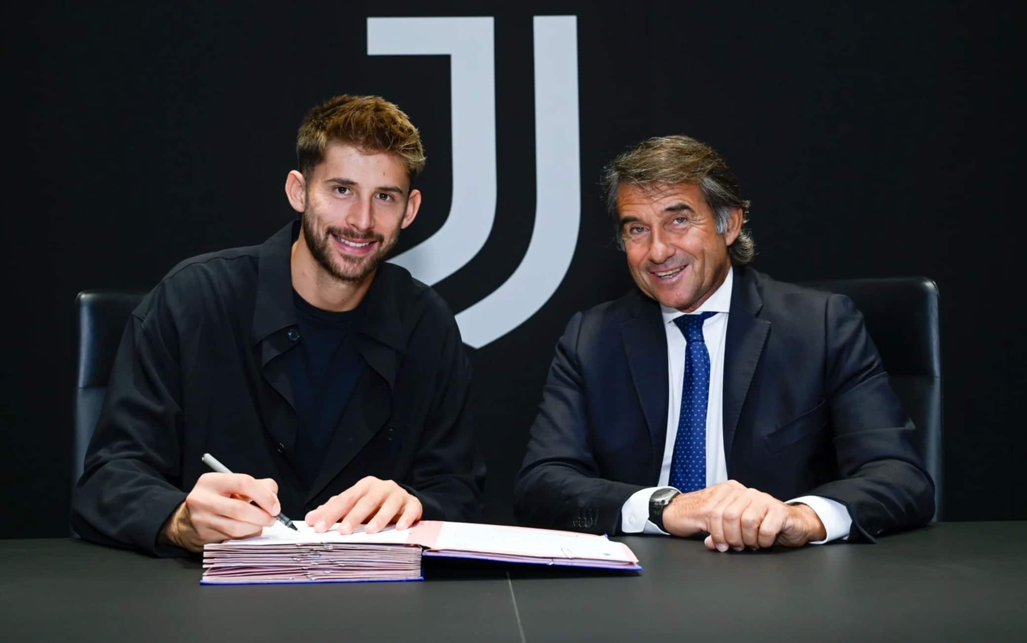 Calciomercato Serie A, acquisti ufficiali dell'estate 2026: Vicario alla Juventus