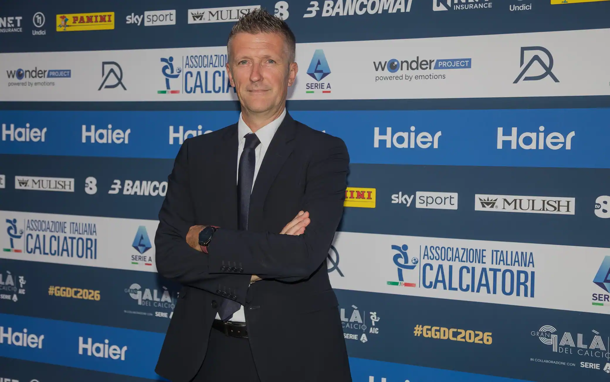 Arbitri Serie A, i dati di Orsato: "Favoriamo il gioco e non fischiamo minimi contatti"