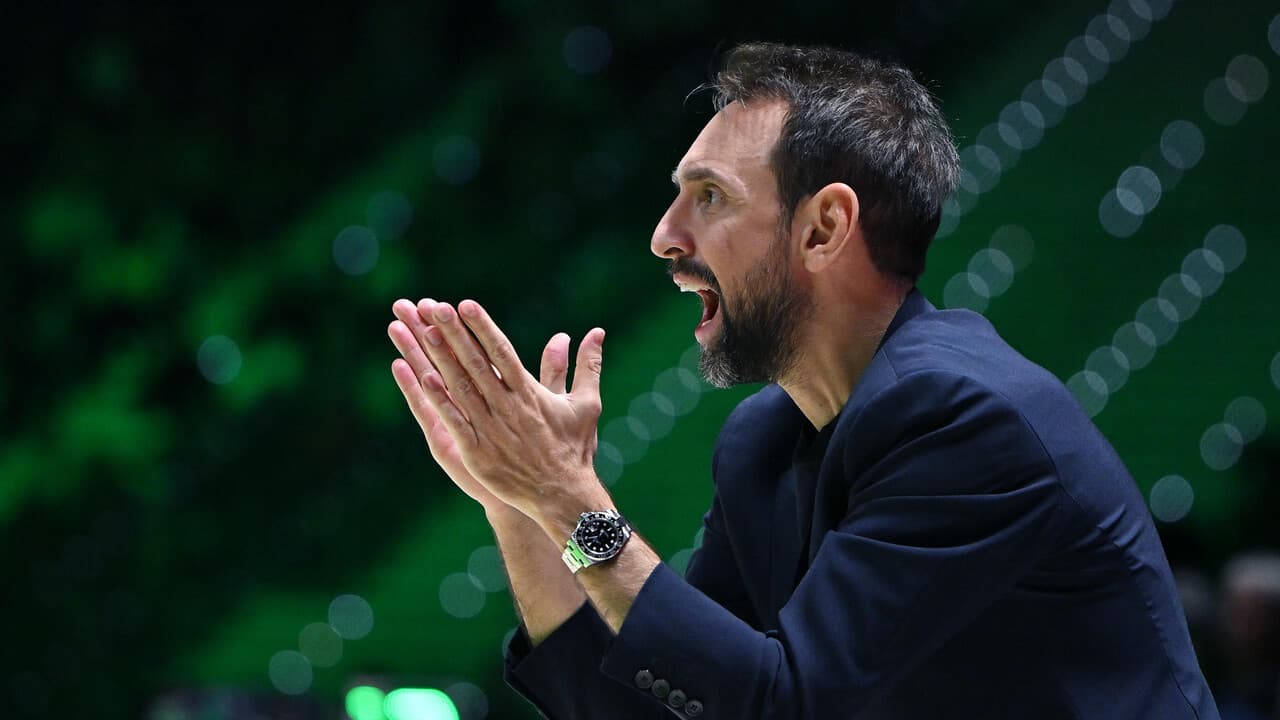Basket: Milano completa roster, firma Wright e aspetta Mathews