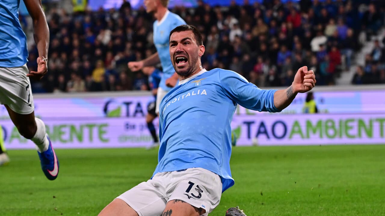 Lazio in campo a Formello, Romagnoli si allena con squadra