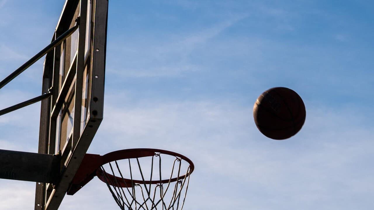 Basket, la tripla di Di Meo 0.6 secondi dalla fine: 'la ricorderò per sempre'