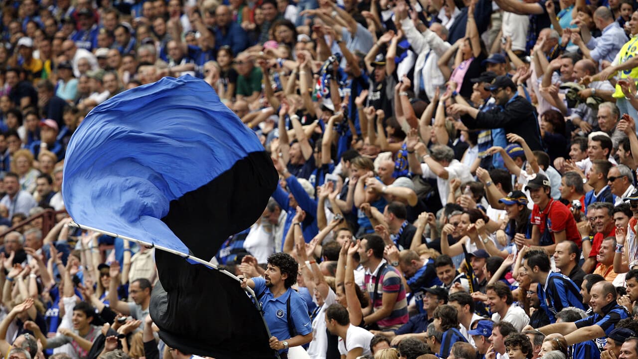Calcio: l'Inter vola a Hong Kong, sabato sfida al City