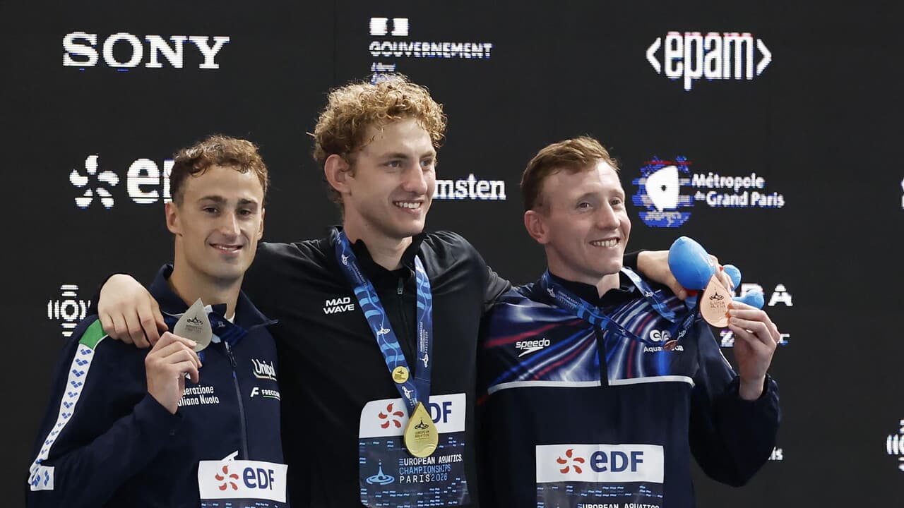 Europei di nuoto, Razzetti argento nei 400 misti