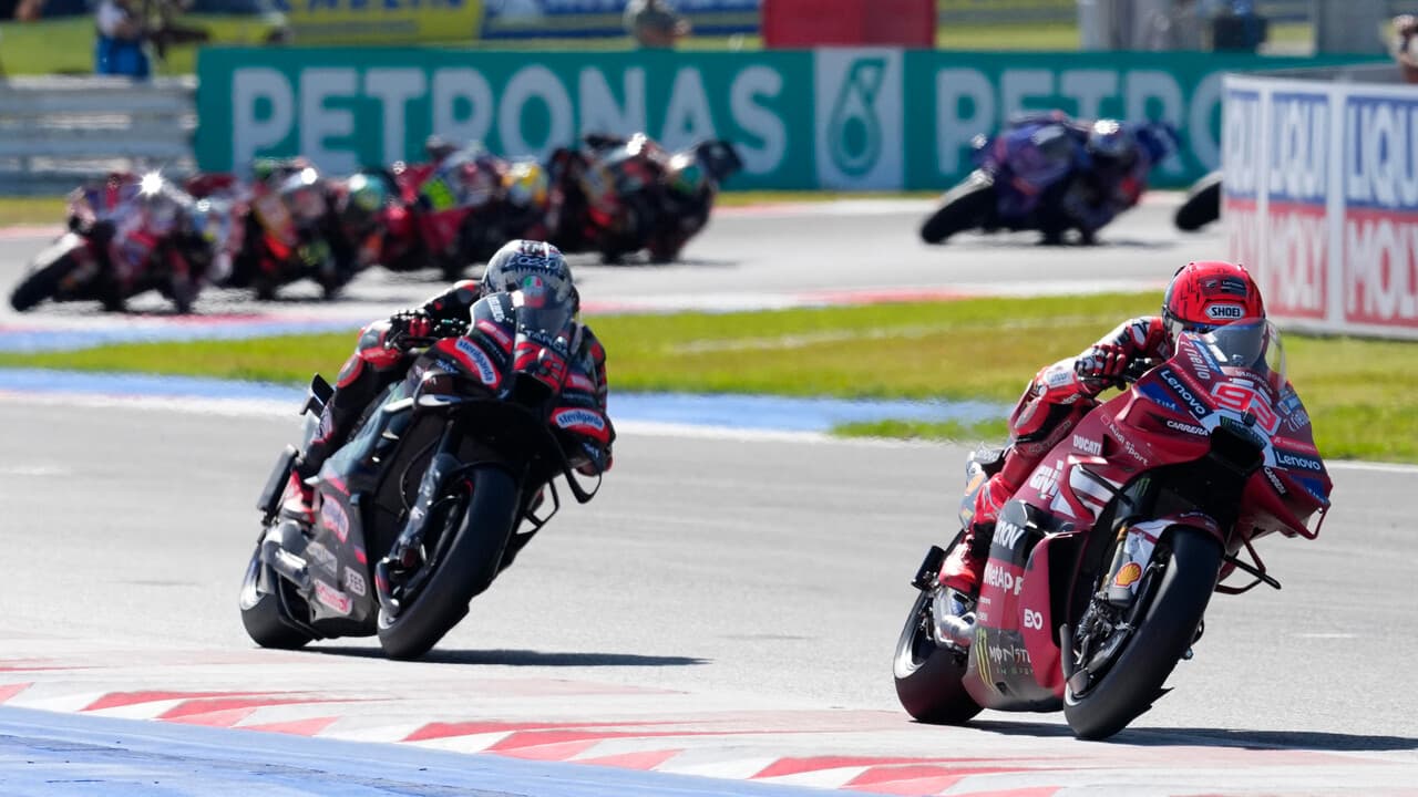 MotoGp: Marc Marquez vince la sprint a Misano davanti a Bezzecchi