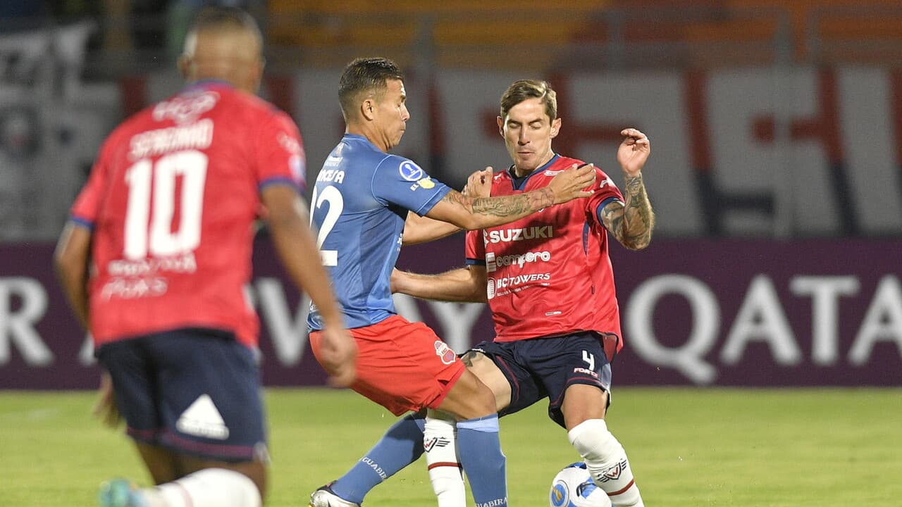 Calcio: Bolivia, portiere minacciato di morte per truccare una partita di serie A