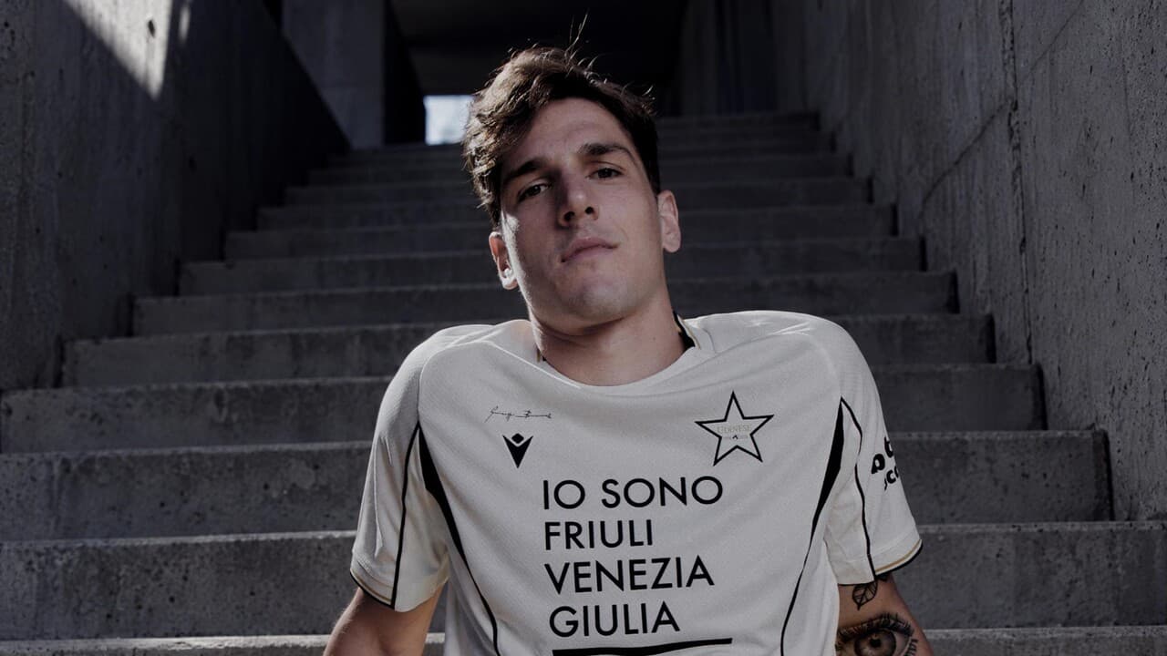 Calcio: Udinese presenta la terza maglia alla Milano fashion week