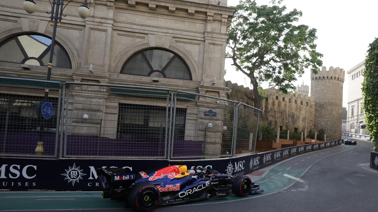 F1, Azerbaijan, Verstappen precede Russell nelle libere 3