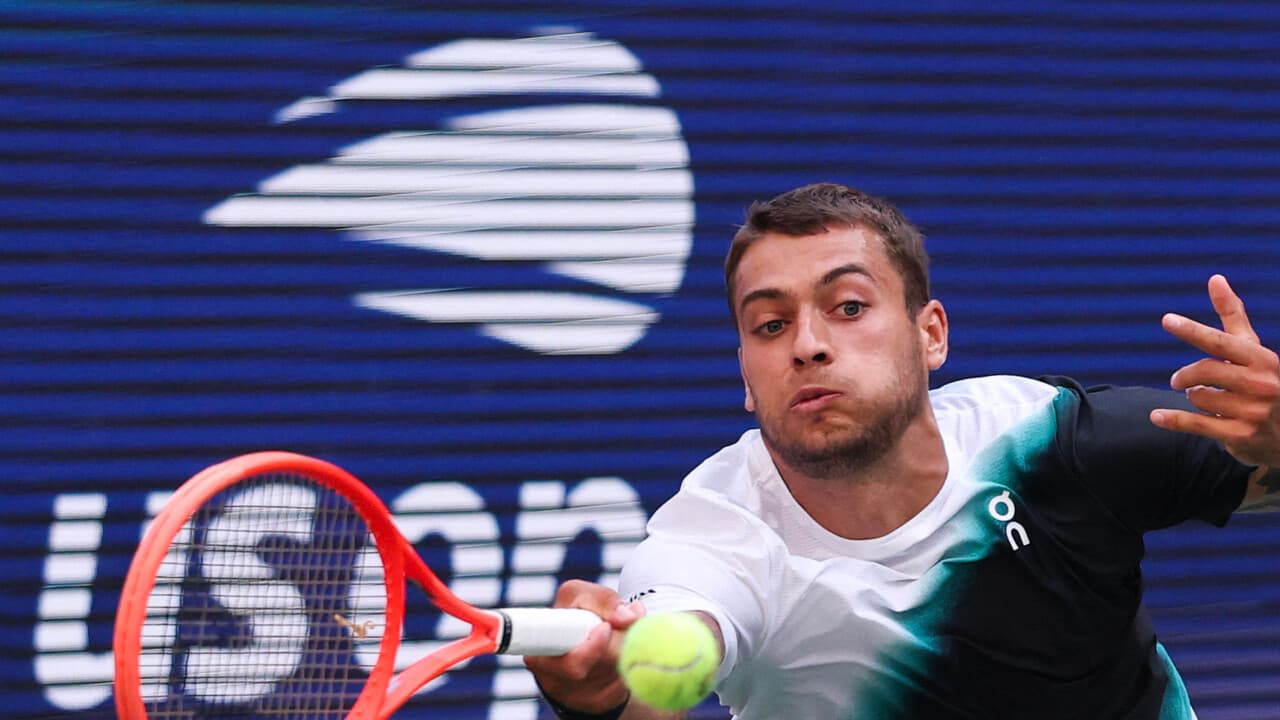 Us Open: Cobolli cede di botto, agli ottavi va Blockx